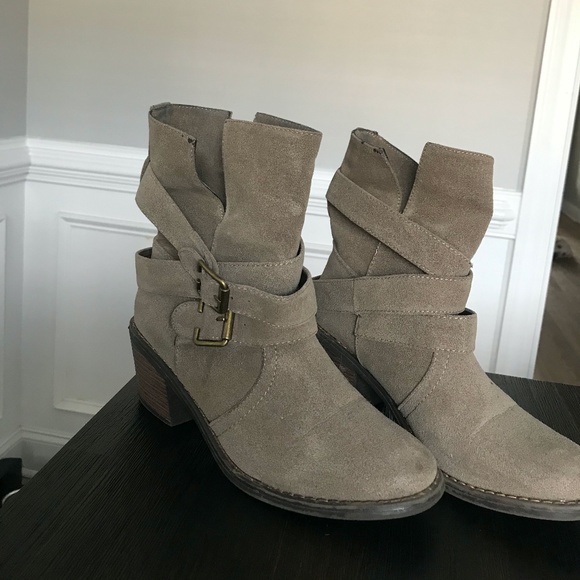 Women's boots - Picture 1 of 4